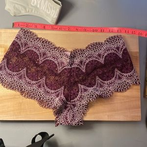 LACE UNDIE BUNDLE